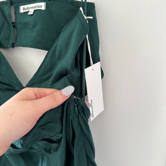 NWT Reformation Poppies Maxi Silk Dress Sz 0 Forest Green Deep V-neck Cut-out - Picture 7 of 12